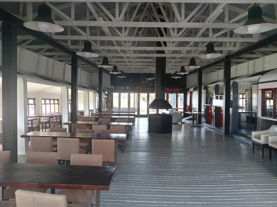 To Let commercial Property for Rent in Kraaibosch Western Cape